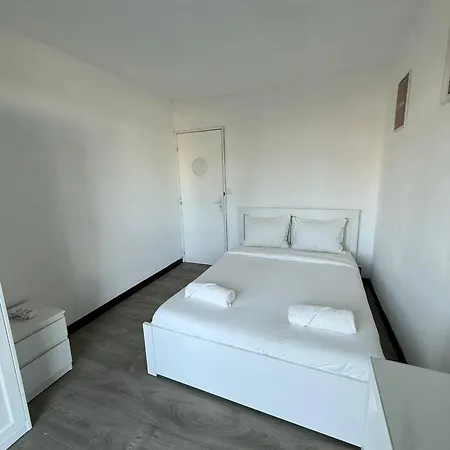 Leaf - En Collocation * Lormont